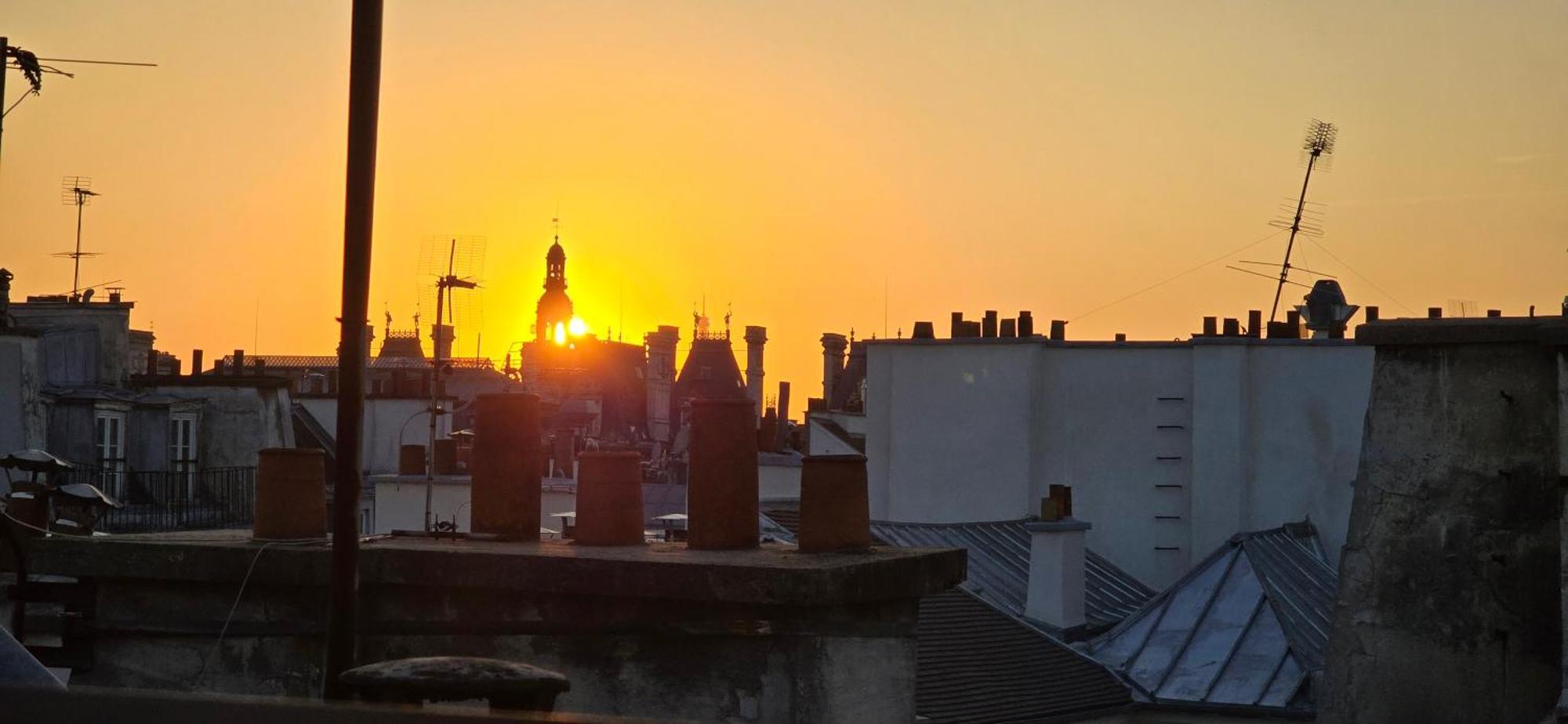 Marais Rooftop * Parijs